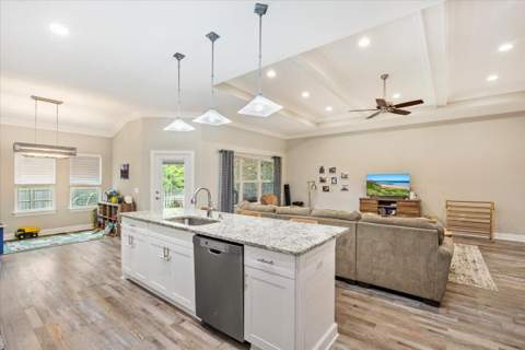 98 Star Drive, Fort Walton Beach FL - photo 17 of 42