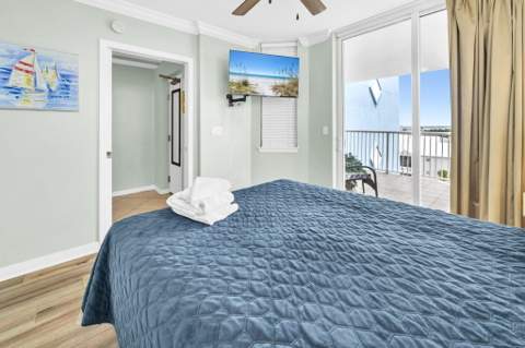 1328 SE Miracle Strip Parkway #606, Fort Walton Beach FL - photo 17 of 42