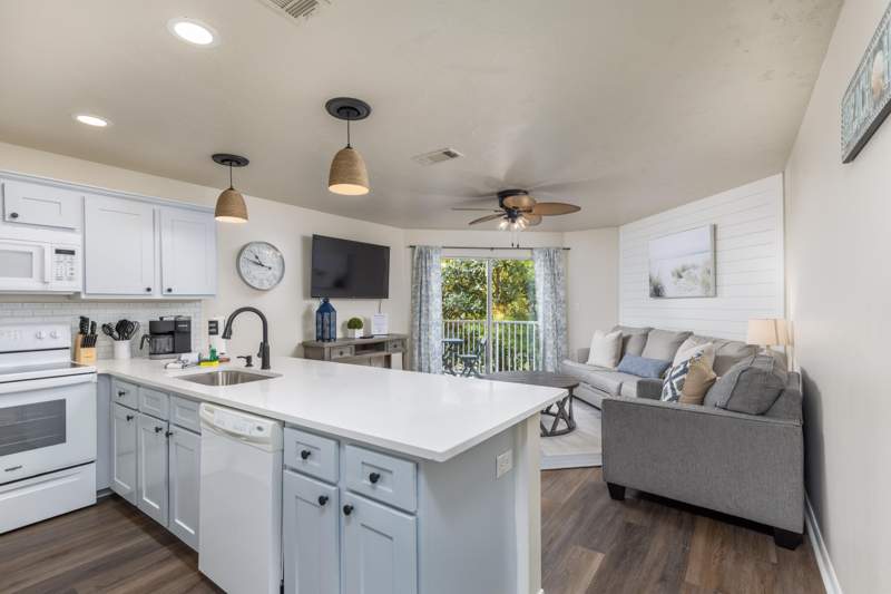 1 bedroom Condominium at 2830 Scenic Gulf Drive #Unit 221, Gulfview 2 Condo Ph 2, Miramar Beach — photo 2