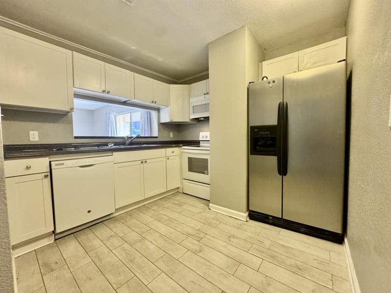 2 bedroom Condominium at 401 NW Marshall Court #2, Spanish Villas Condo, Fort Walton Beach — photo 4