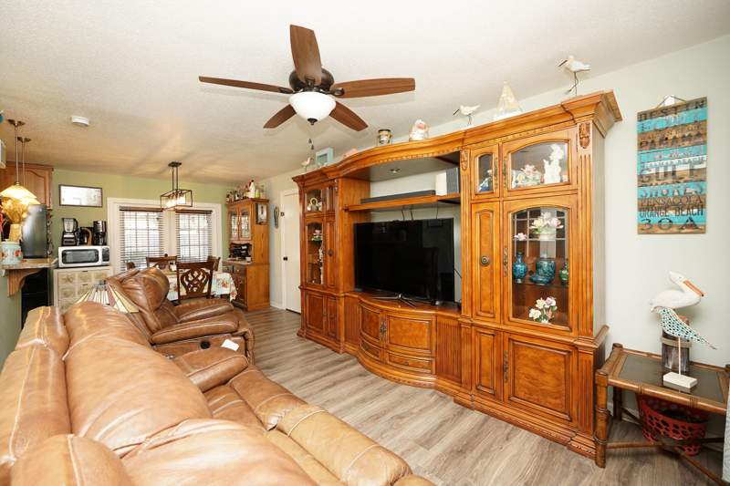 4 bedroom Detached Single Family at 12 Berwick Circle, Port Dixie, Shalimar — photo 3