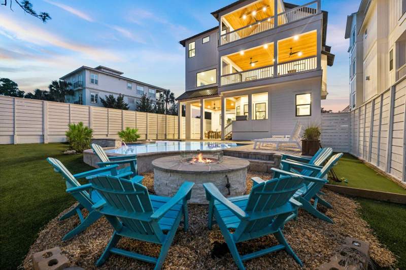 6 bedroom Detached Single Family at 58 Santa Clara Street, Gulf Shore Manor, Santa Rosa Beach — photo 3