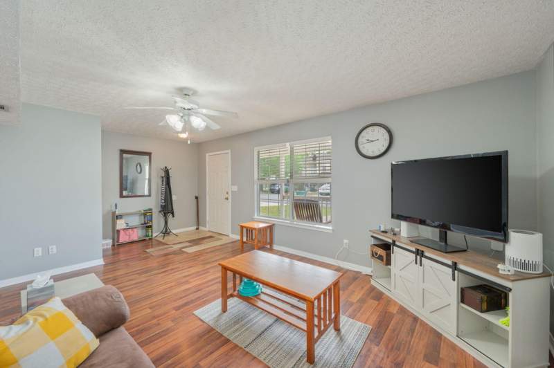 3 bedroom Townhouse at 1847 Pointed Leaf Lane, Forest Oaks Ph 3, Fort Walton Beach — photo 4