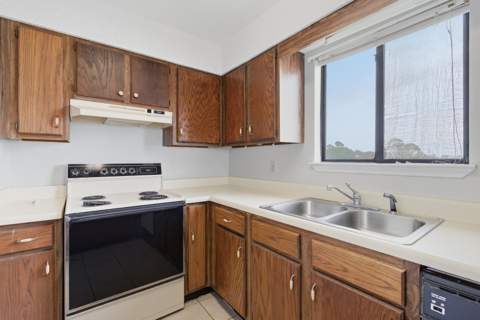 1695 W Hwy 98 #301, Mary Esther FL - photo 10 of 21