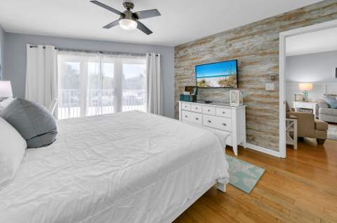 895 Santa Rosa Boulevard #206, Fort Walton Beach FL - photo 8 of 41