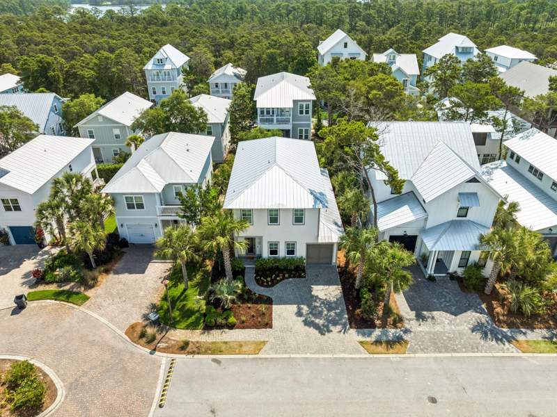4 bedroom Detached Single Family at 80 Grande Pointe Drive, Grande Pointe At Inlet Beach, Inlet Beach — photo 5