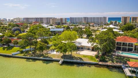 519 Dorado Avenue, Fort Walton Beach FL - photo 8 of 91