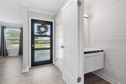25 Lake Lorraine Circle, Shalimar FL - photo 6 of 30
