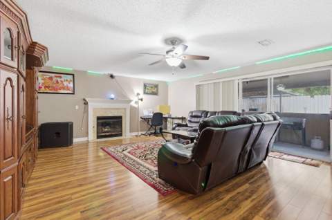 492 Spring Brook Lane, Mary Esther FL - photo 10 of 30