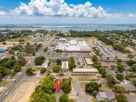 13 NW Cape Drive #Apt B, Fort Walton Beach FL - photo 19 of 28