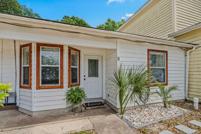 2 bedroom Townhouse at 13 NW Cape Drive #Apt B, Ft Walton S0Uth-Intr, Fort Walton Beach — photo 3