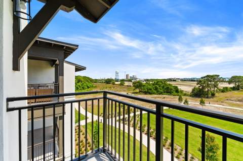 277 The Grove Drive #348, Miramar Beach FL - photo 23 of 50