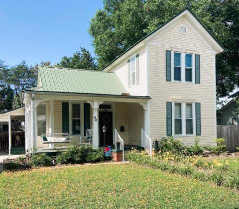 98 E Live Oak Avenue, DeFuniak Springs FL - photo 10 of 44