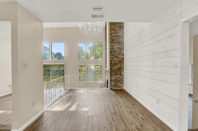4 bedroom Detached Single Family at 645 Carr Drive, Le Chateau, Niceville — photo 5
