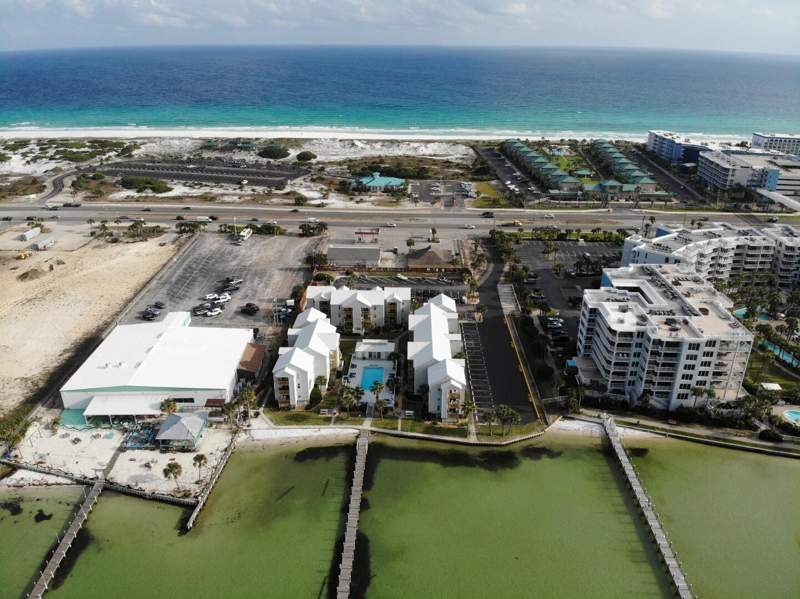 2 bedroom Condominium at 1330 SE Miracle Strip Parkway #207, Hermitage by the Bay, Fort Walton Beach — photo 2