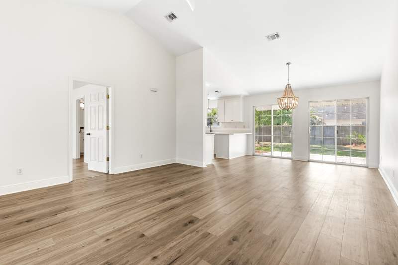 3 bedroom Detached Single Family at 60 Ash Street, Gulfview Heights, Santa Rosa Beach — photo 4