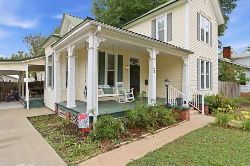 3 bedroom Detached Single Family at 98 E Live Oak Avenue, Town of Defuniak Springs, DeFuniak Springs — photo 5