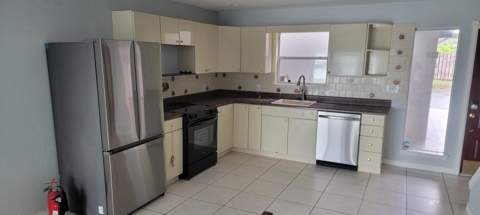 218 SW Miracle Strip Parkway #J, Fort Walton Beach FL - photo 7 of 35