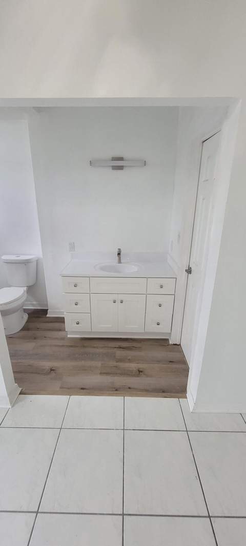 218 SW Miracle Strip Parkway #J, Fort Walton Beach FL - photo 17 of 35
