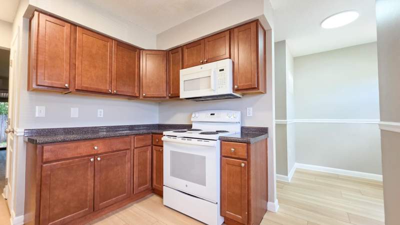 3 bedroom Townhouse at 248 Sharon Court, Forest View, Mary Esther — photo 4