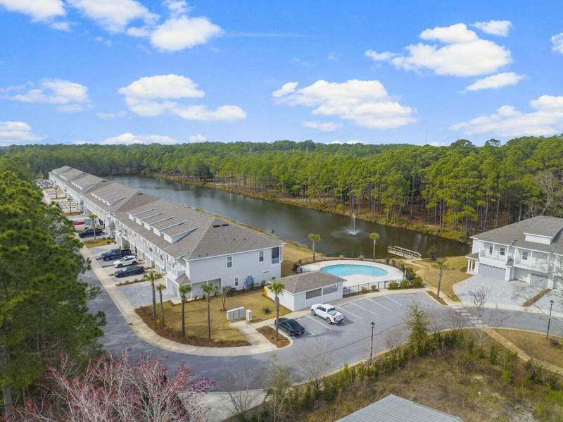 3 bedroom Townhouse at 94 Kara Lake Drive, Kara Lake Townhomes, Santa Rosa Beach — photo 2