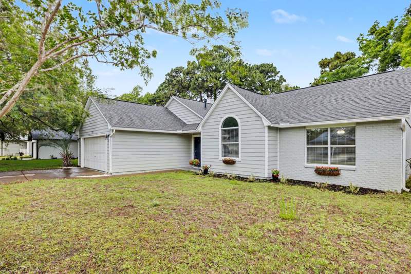 3 bedroom Detached Single Family at 112 Meadow Woods Lane, Meadow Woods, Niceville — photo 2