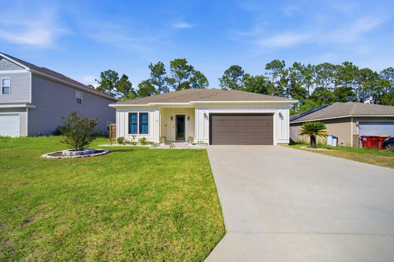 3 bedroom Townhouse at 120 Lillian Way, Taylor Farms Hoa, Crestview — photo 2