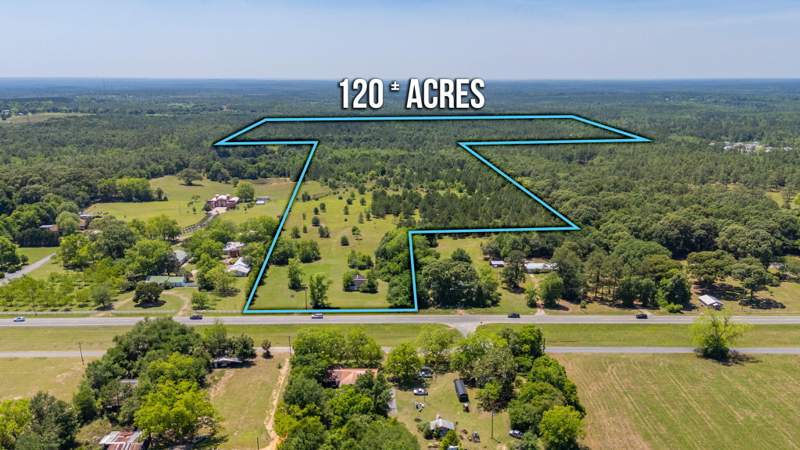 2 bedroom Detached Single Family at 6722 N Highway 85, No Recorded Project, Laurel Hill — photo 4