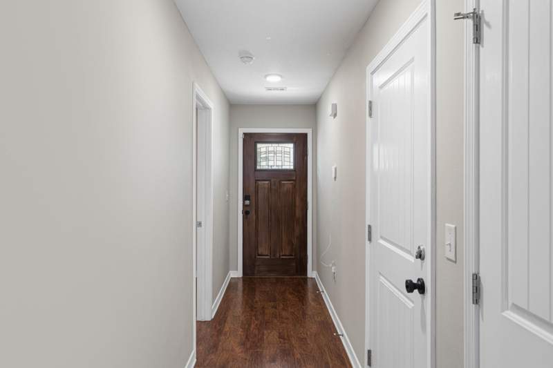 5 bedroom Detached Single Family at 440 Eisenhower Drive, Stillwell South, Crestview — photo 4