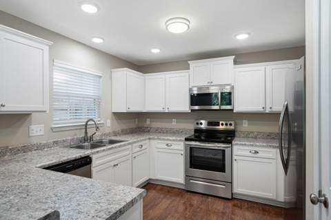 440 Eisenhower Drive, Crestview FL - photo 13 of 55
