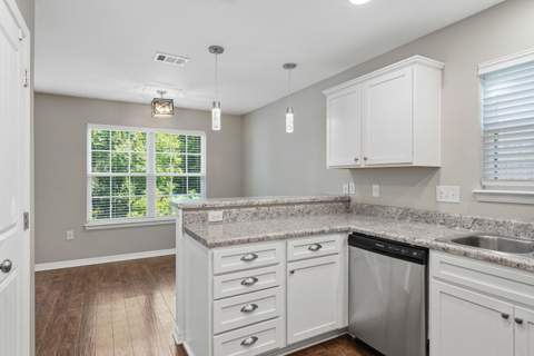 440 Eisenhower Drive, Crestview FL - photo 16 of 55