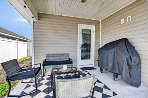 51 Silverthorn Street, Freeport FL - photo 18 of 58