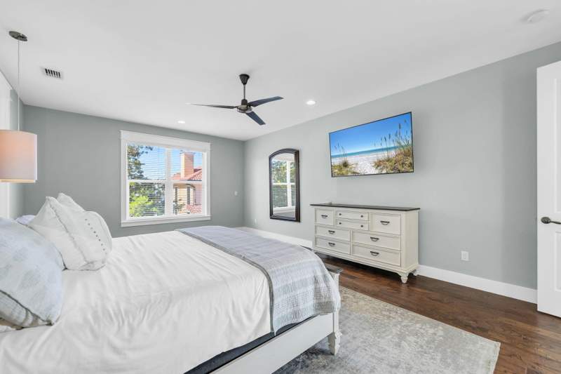 4 bedroom Detached Single Family at 48 Ruth Street, Frangista Beach 2nd Addn, Miramar Beach — photo 5