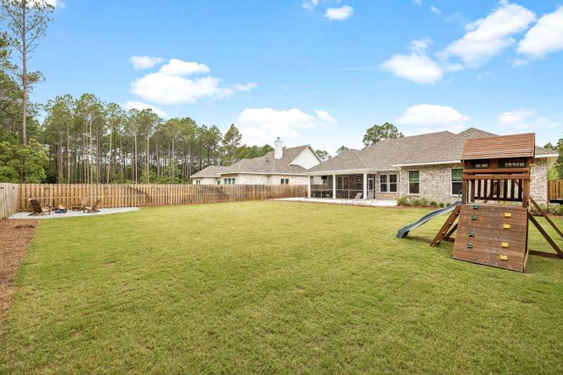 4 bedroom Detached Single Family at 39 W Captain Fritz Way, Hammock Bay - Steamboat Landing, Freeport — photo 3