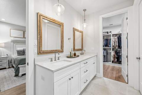 39 W Captain Fritz Way, Freeport FL - photo 15 of 33