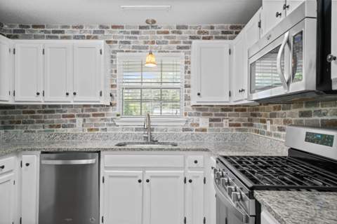 3010 Windsor Circle, Crestview FL - photo 8 of 46