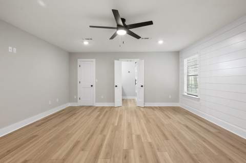 2435 Rocky Shores Drive, Niceville FL - photo 23 of 45