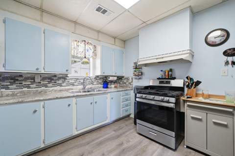 218 NE Troy Street, Fort Walton Beach FL - photo 7 of 40