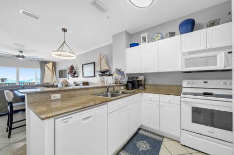1952 Scenic Gulf Drive #Unit 405, Miramar Beach FL - photo 15 of 41