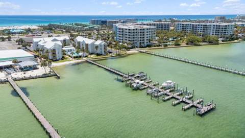 1330 SE Miracle Strip Parkway #211, Fort Walton Beach FL - photo 24 of 27