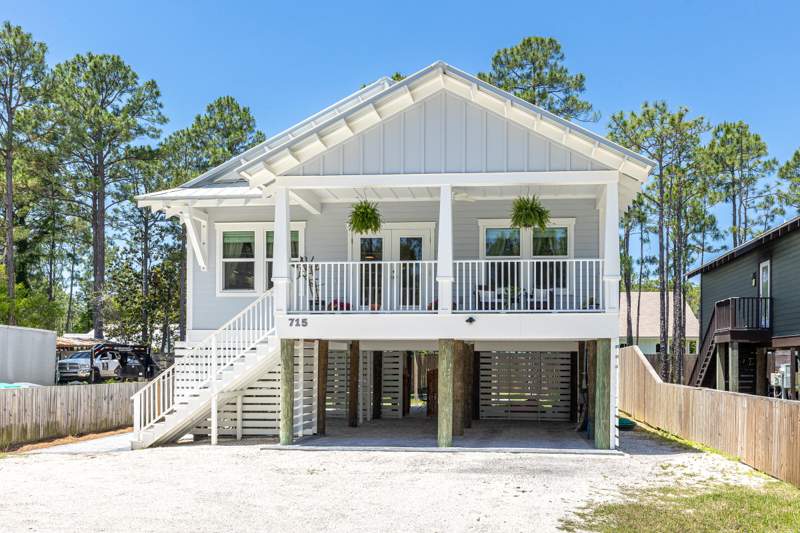 3 bedroom Detached Single Family at 715 Indian Woman Road, Town Of Santa Rosa, Santa Rosa Beach — photo 2
