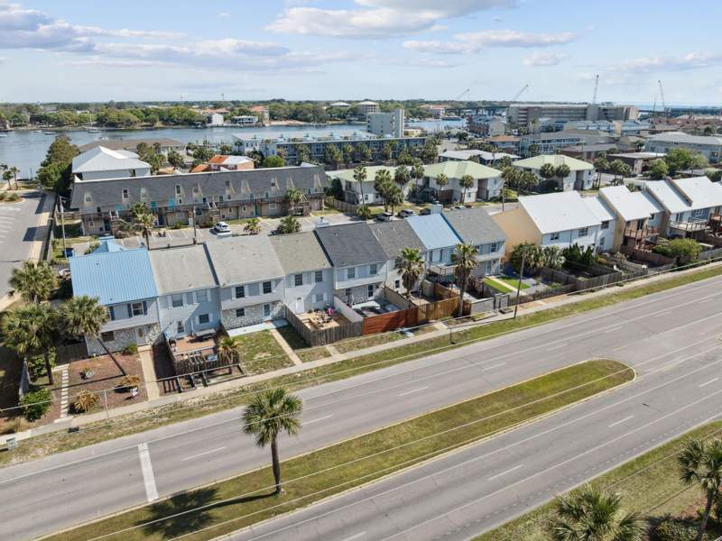 3 bedroom Townhouse at 356 Billfish Avenue #4, Santa Rosa Island, Fort Walton Beach — photo 2
