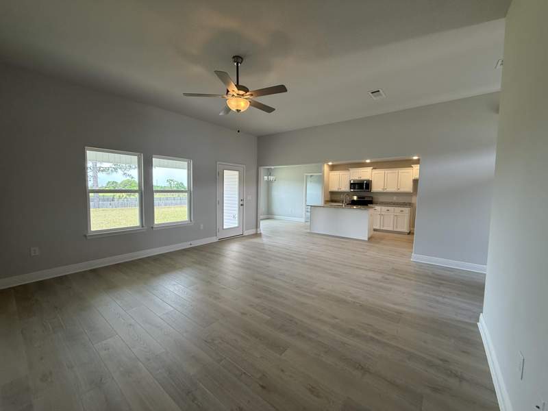 4 bedroom Detached Single Family at 6002 Crocket Cove, Ashton View, Crestview — photo 5