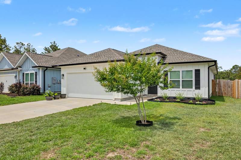 3 bedroom Detached Single Family at 163 Blooming Cove, Magnolia Creek Phase 2, Crestview — photo 3