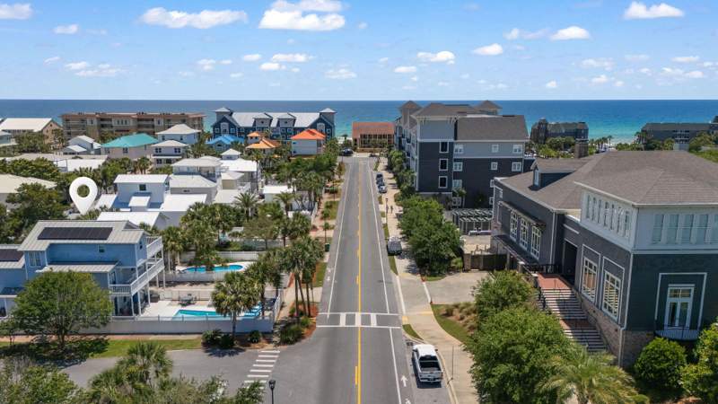6 bedroom Detached Single Family at 91 Matthew Boulevard, Crystal Beach, Destin — photo 5