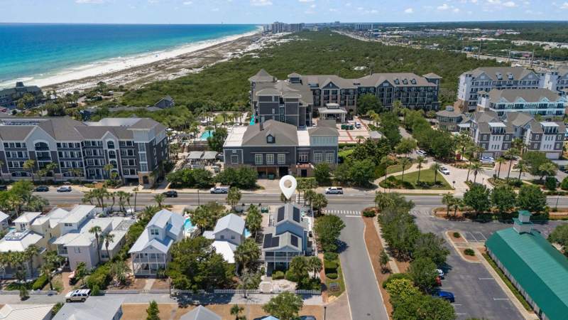 6 bedroom Detached Single Family at 91 Matthew Boulevard, Crystal Beach, Destin — photo 4