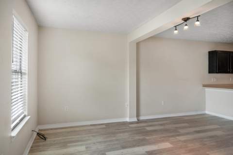 1803 Pointed Leaf Lane, Fort Walton Beach FL - photo 6 of 22