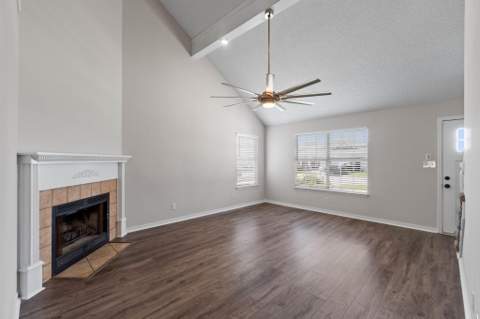 608 Drakes Landing, Mary Esther FL - photo 8 of 38