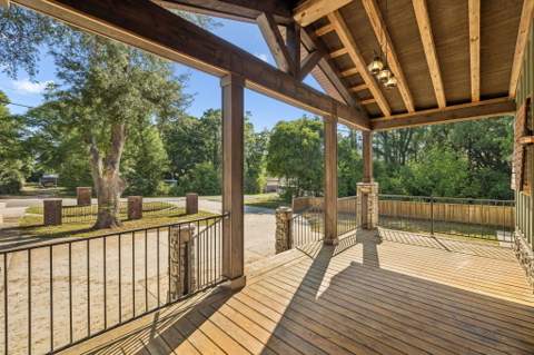 981 E Chestnut Avenue, Crestview FL - photo 23 of 47