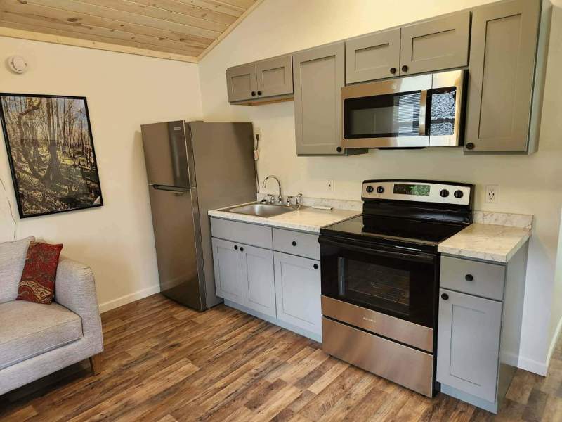 2 bedroom Detached Single Family at 749 Brookside Drive, Oakwood Hills Unit 1, DeFuniak Springs — photo 5